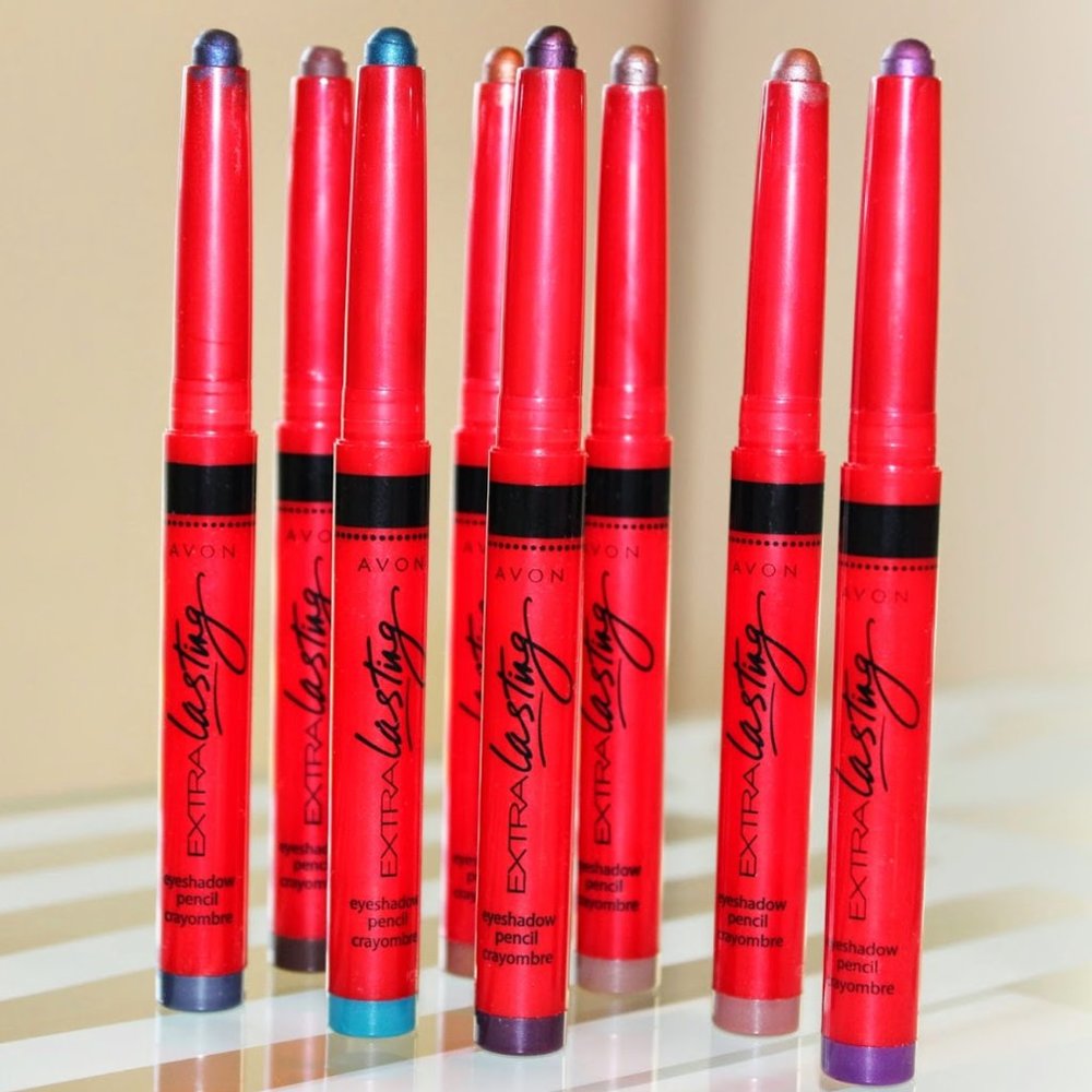 Avon Extra Lasting Eyeshadow Pencil: Crystal Taupe